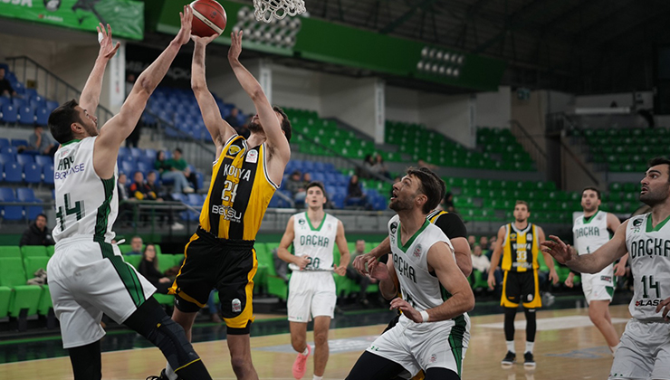 Konya Büyükşehir fark attı, yarı final biletini aldı