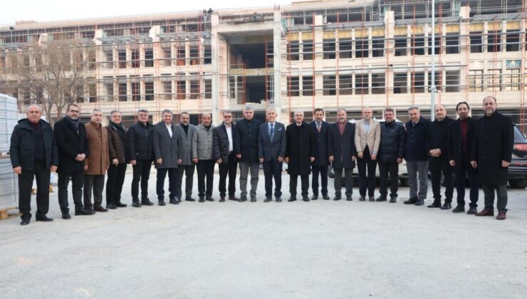 Konya Merkez İmam Hatip Okulu inşaatı incelendi