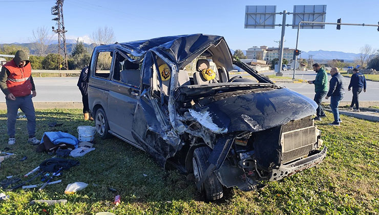 Konya yolunda korkutan kaza: 5 yaralı