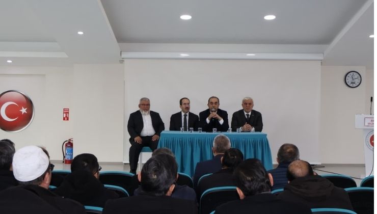 Konya’da din görevlilerine hac eğitimi veriliyor