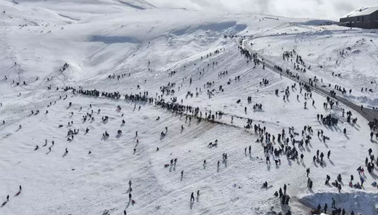 Konya’da kar eğlencesi
