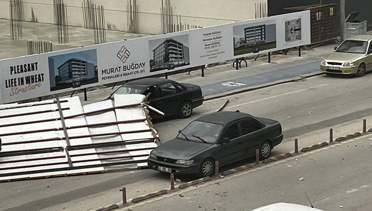 Konya’da kuvvetli rüzgar ve fırtına etkili oluyor