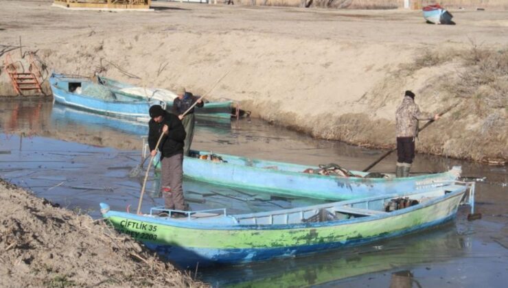 Konya’da soğuk, balıkçıları durdurdu