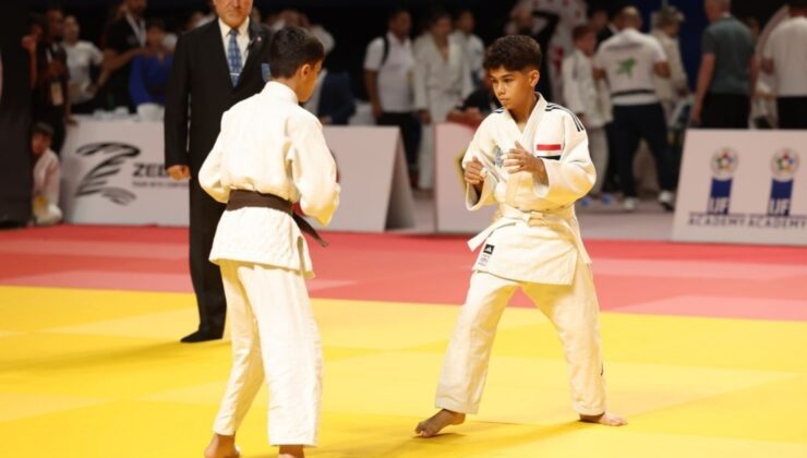 Öğrencilerin judoya olan ilgisi artıyor