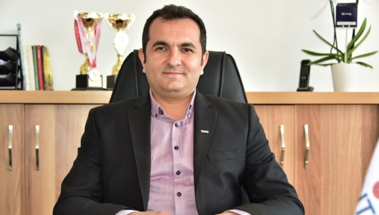 Pazarcı: Gazeteciler her zaman devletimizin ve milletimizin yanında yer almaktadırlar