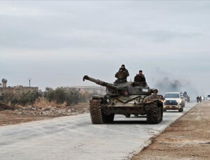 Suriye ordusu, YPG/SDG’ye yönelik operasyonu Fırat Nehri’nin doğusuna genişletme sinyali verdi