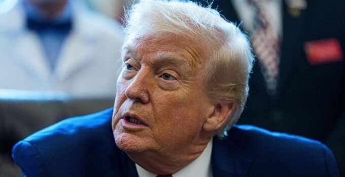 Trump’tan Grönland açıklaması: “Rus tehdidini uzaklaştırma zamanı geldi ve bu yapılacak”