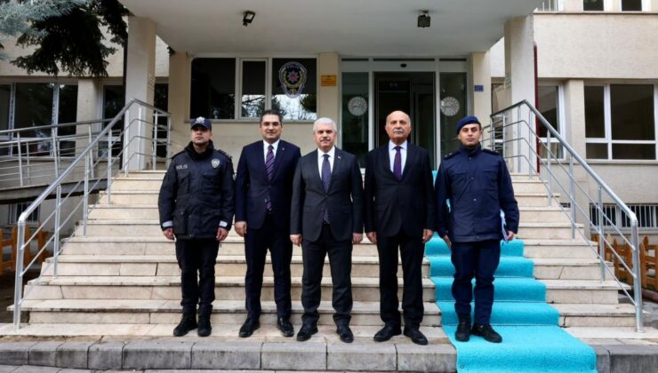 Vali Akın Bozkır’da incelemelerde bulundu