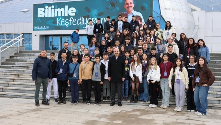 28 ilçeden öğrenciler Konya Bilim Merkezi’nde