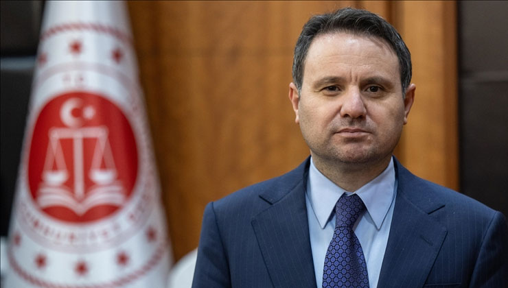 Adalet Bakanı Gürlek: Ben bir siyasi kimliğin dışında adalet ihtiyacı olan 86 milyon vatandaşımızın yanındayım