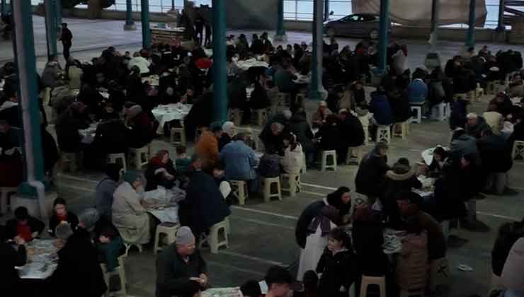 Akşehir Belediyesi ailesi iftar sofrasında buluştu