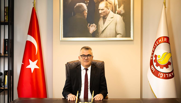 Başkan Ustaoğlu’ndan Berat Kandili mesajı