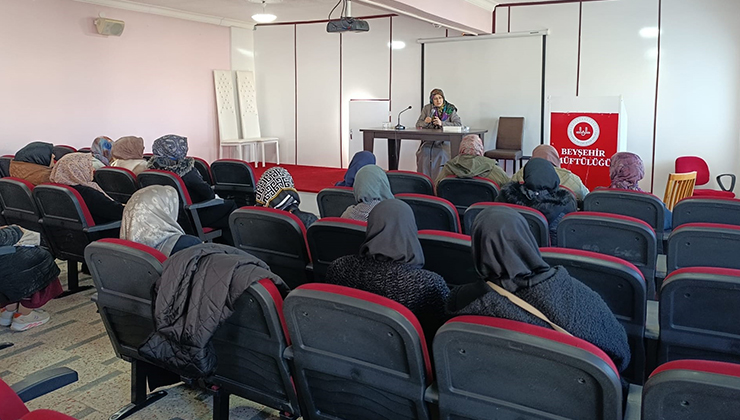 Konya’nın Beyşehir ilçesinde cenaze hizmetleri alanında eğitim kursu açıldı