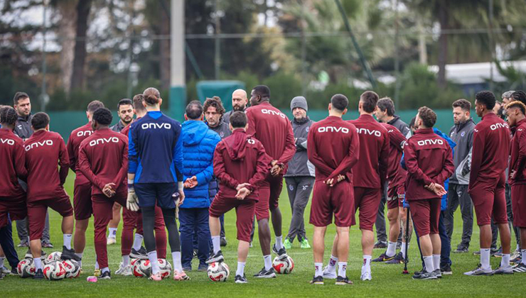 Evinde yenilmeyen Trabzonspor, namağlup Fenerbahçe’yi ağırlıyor