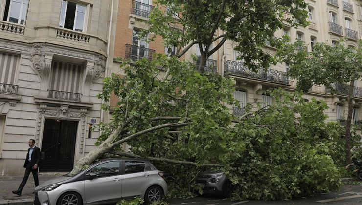 Fransa’da Nils Fırtınası nedeniyle 900 bin hane elektriksiz kaldı