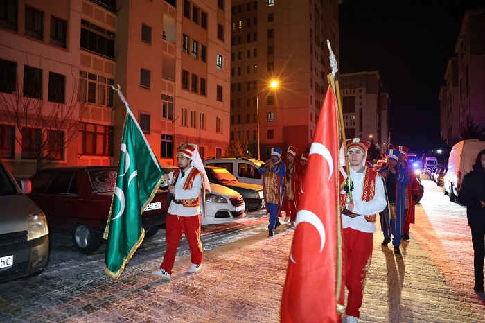 İlk sahura mehteranla uyandılar