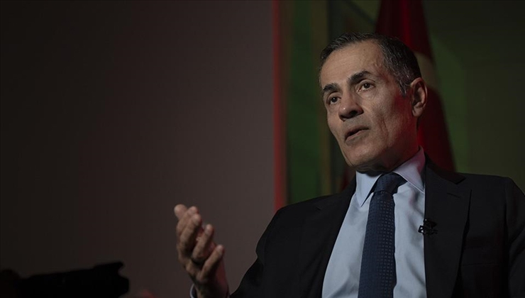 İran asıllı Prof. Nasr’dan “İran ve ABD, savaş tehdidini diplomasiyi şekillendirmek için kullanıyor” iddiası