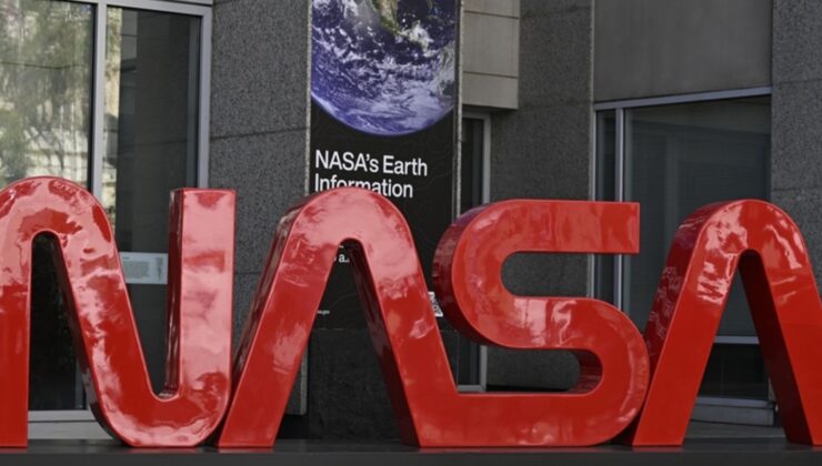 NASA astronotların akıllı telefon kullanmasına izin verecek