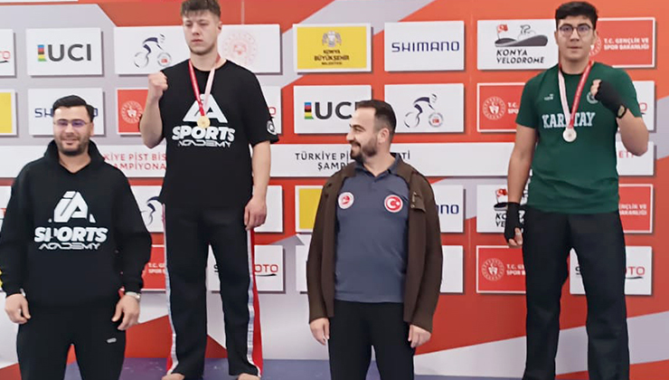 Karataylı sporcular gururlandırmaya devam ediyorlar