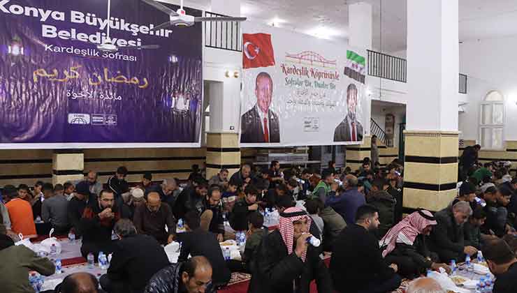 Konya Büyükşehir Suriye’de iftar verdi