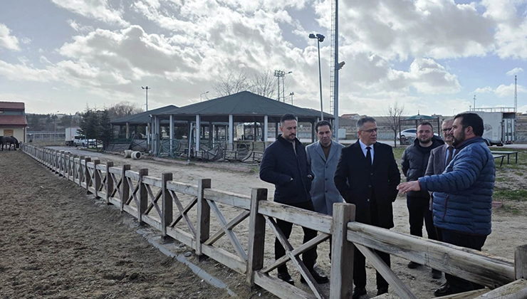 Konya heyeti, atçılık tesislerini gezdi