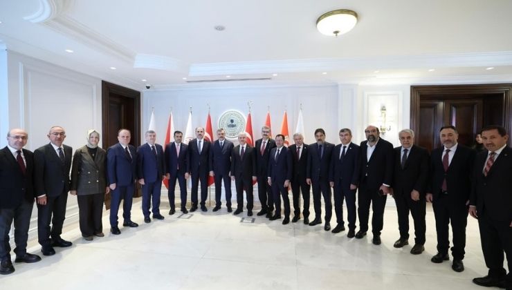 Konya heyetinden Bakan Çiftçi’ye hayırlı olsun ziyareti