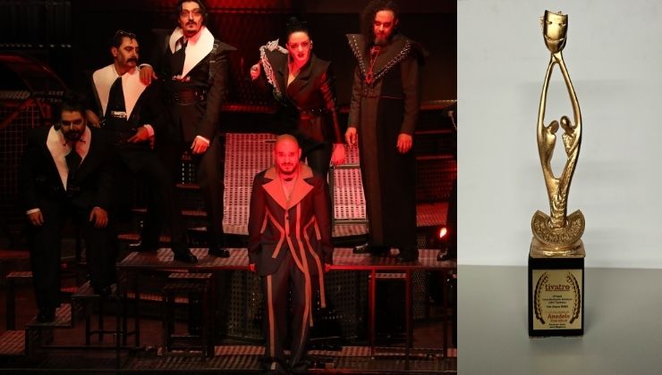 Konya Şehir Tiyatrosu’na “Yılın Oyunu” ödülü