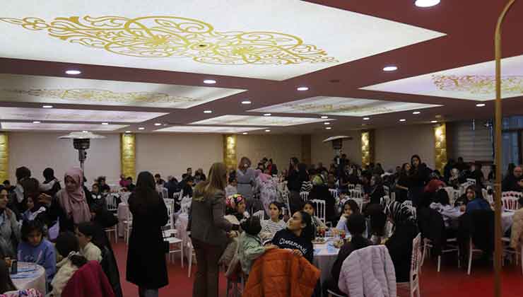 Konya’da devlet korumasındaki çocuklar ve koruyucu aileler iftarda buluştu