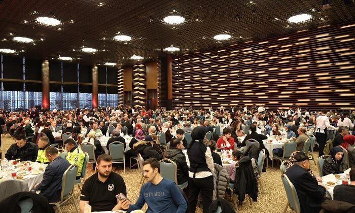 Konya’da duygu dolu iftar