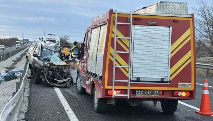 Konya’da hafif ticari araç ile tır çarpıştı: 1 ölü