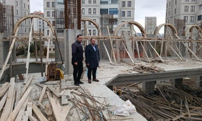 Konya’da hayırsever ailenin yaptırdığı cami inşaatı yükseliyor