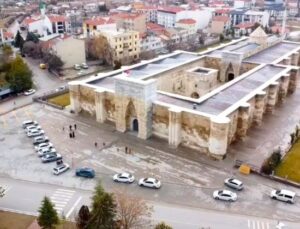 Konya’da kapıları açıldı: İçeri giren zamanda yolculuğa çıkıyor