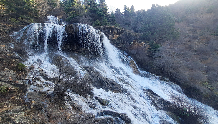 Konya’daki o şelale kaybolan bir ritüeli hatırlatıyor