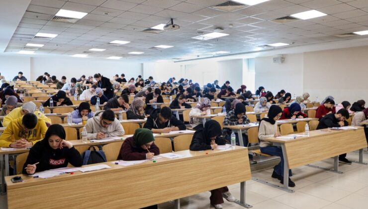 KTO Karatay’da üniversite adayları için TYT provası yapıldı