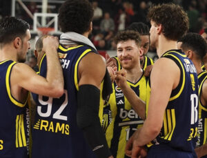 Lider Fenerbahçe, Barcelona deplasmanında