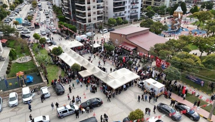 Menemen’de binlerce yürek, Kurtuluş Savaşı ruhunu hissetti