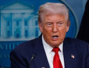 NYT: Trump, İran’a yönelik önce hedefli, ardından daha kapsamlı askeri saldırı seçeneklerini değerlendiriyor