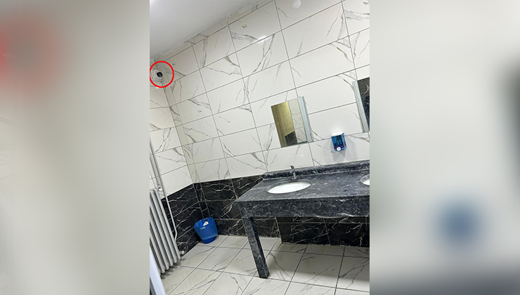 Öğrenci tuvaletlerinde kamera soruşturması; okul müdürü görevden alındı