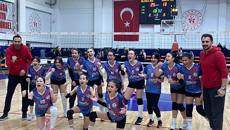 Selçuklu Belediyespor Midi Takımı Konya üçüncüsü