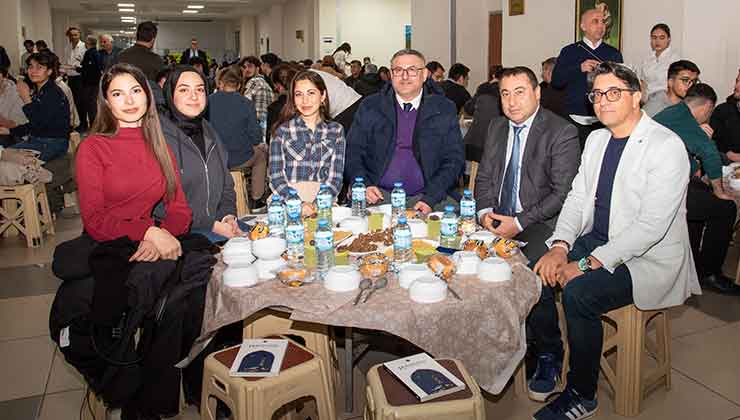 SÜMEDER ve Türkiye Diyanet Vakfı, İİBF’de iftar programı gerçekleştirdi