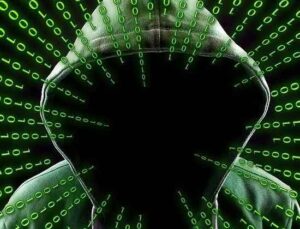 Teknoloji devleri birbirini “veri hırsızlığıyla” suçluyor