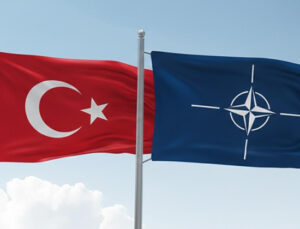 Türkiye, 74 yıldır üyesi olduğu NATO’da hem sağladığı katkılar hem de savunma sanayisiyle öne çıkıyor