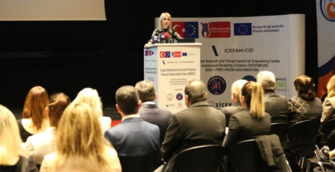 Zihinsel engelli çocuklara sahip ailelere yapay zekalı destek