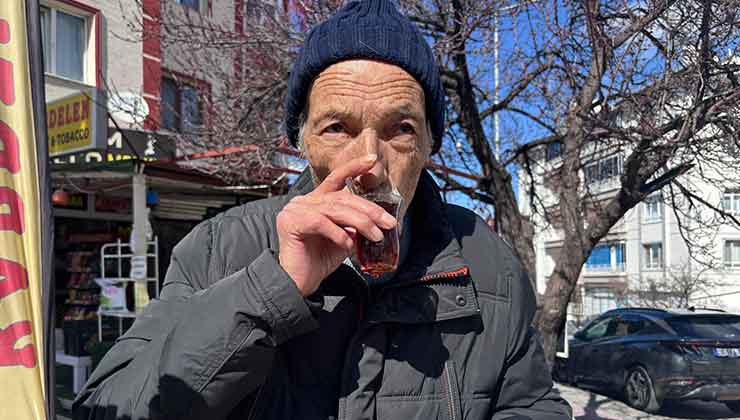 34 yıldır su içemeyen yaşlı adam: “Suya hasret kaldım, gülmeye hasret kaldım”