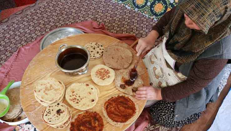 Asırlık “külçe tatlısı” geleneği bayramda yaşatılıyor