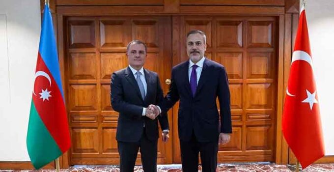 Bakan Fidan, Azerbaycanlı mevkidaşı Bayramov ile telefonda bölgedeki gelişmeleri görüştü