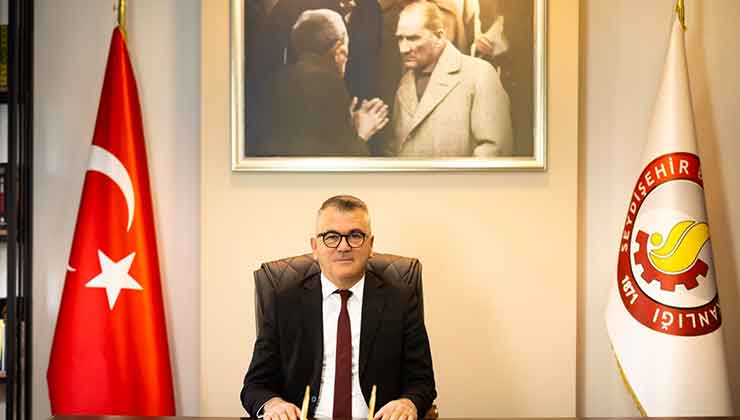 Başkan Ustaoğlu’ndan 14 Mart Tıp Bayramı mesajı