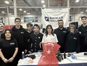 Baykar Fen Lisesi öğrencileri ABD’de düzenlenen robotik yarışmasında çeyrek finale yükseldi