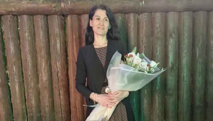 Çekmeköy’de lise öğrencisinin bıçakladığı Konyalı öğretmen öldü