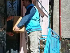 Derebucak’ta yardım kolileri ihtiyaç sahiplerine ulaştırıldı